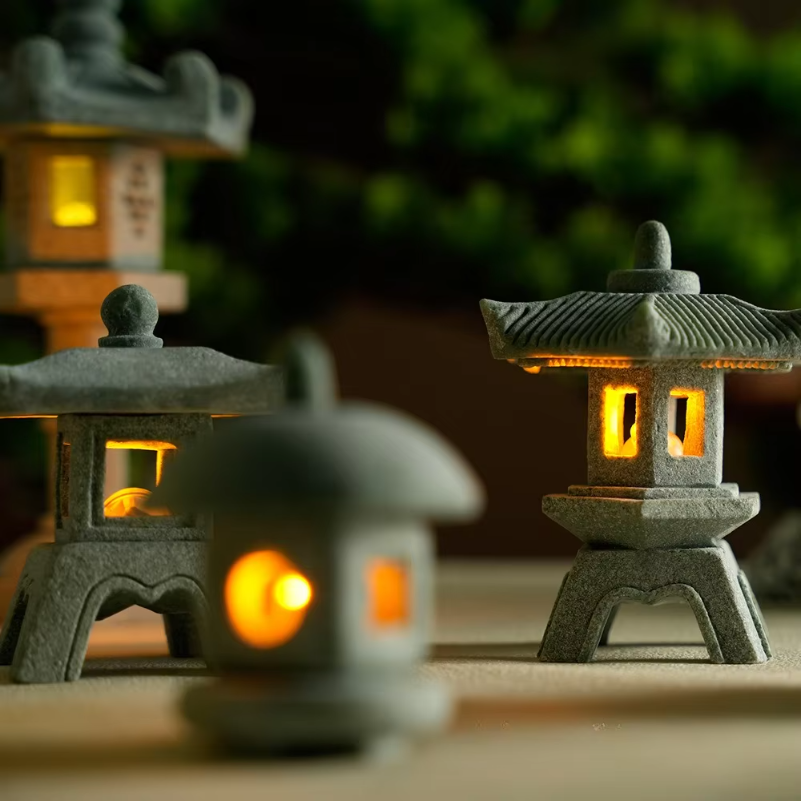 Mini Pagoda Lantern Light Gard - огляд і ціна Bonsai Garden Home